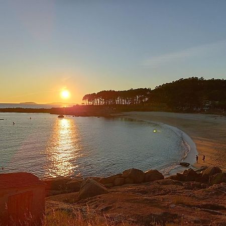 Piso Vacacional En La Playa De Rodeira Appartement Cangas do Morrazo Buitenkant foto