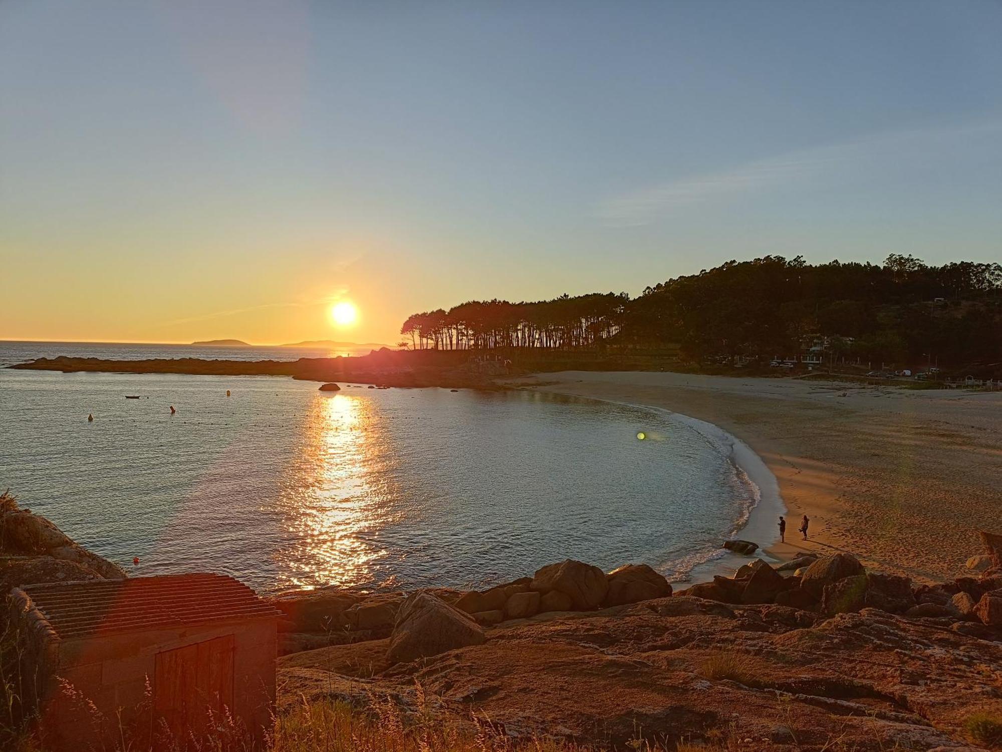 Piso Vacacional En La Playa De Rodeira Appartement Cangas do Morrazo Buitenkant foto